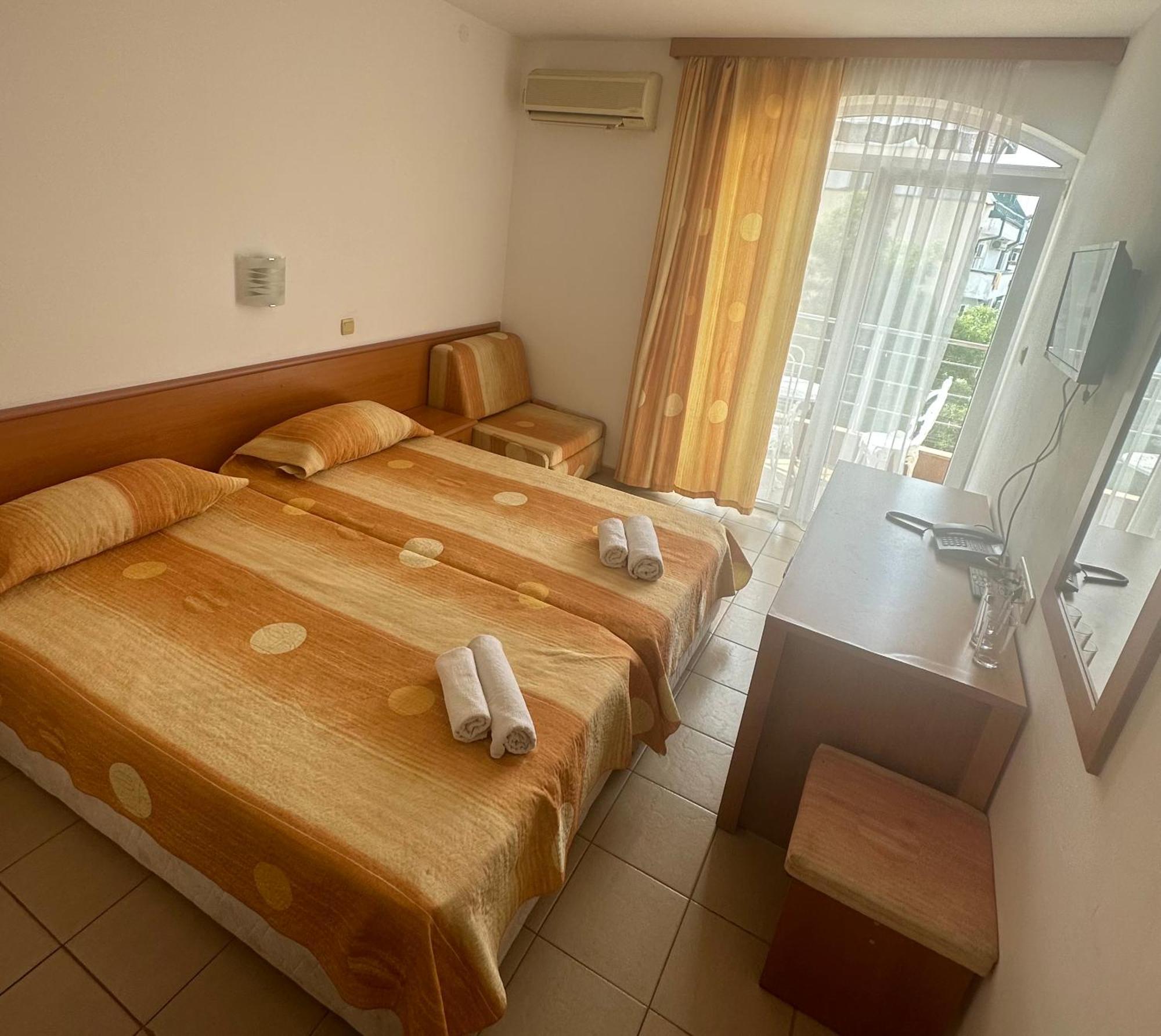 Hotel Concordia Plaza 2 Primorsko Zewnętrze zdjęcie